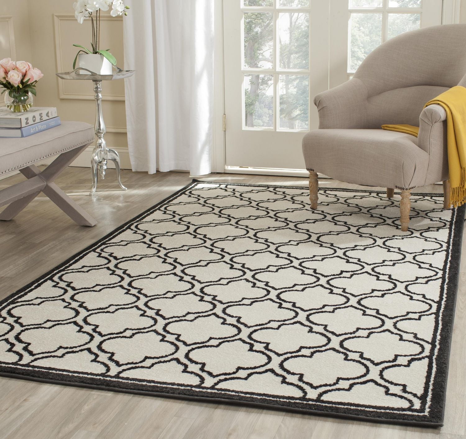 Safavieh Amherst Wilson Geometric Area Rug