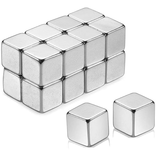 Pack of 16 Neodymium Cube Magnets Extra Strong Set for Glass Magnetic Boards Fridge Memo Board Whiteboard School Teacher Map Office with Storage Container Silver (10 x 10 x 10 mm)