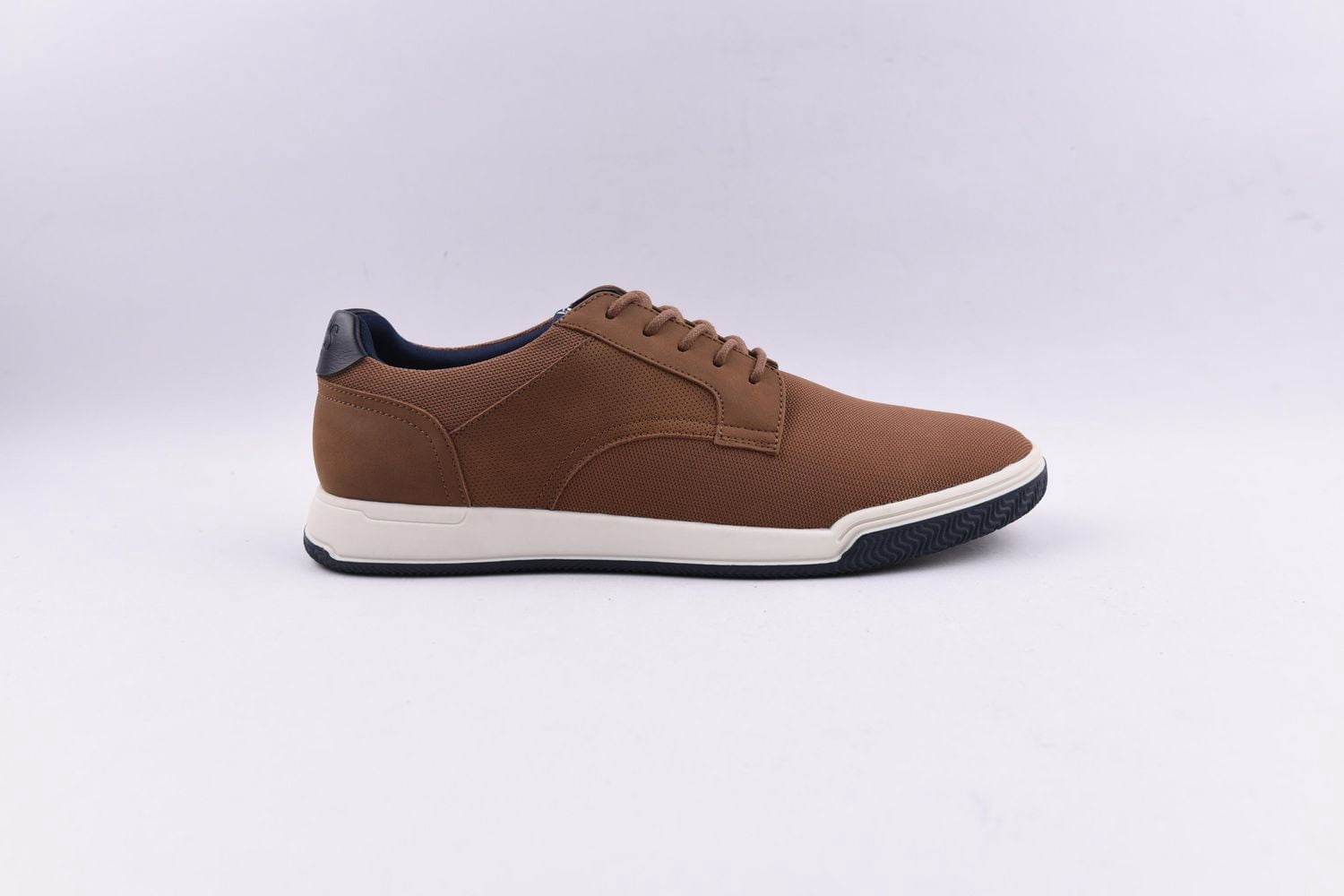 Chaps Men's Lewis Casual Shoe