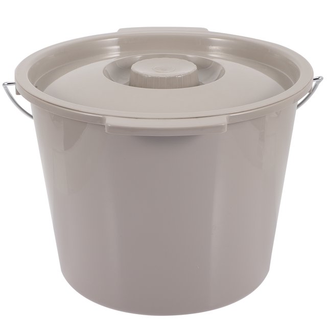 Portable Chamber Pot Convenient Urinal Pot Elderly Plastic Spittoon With Lid