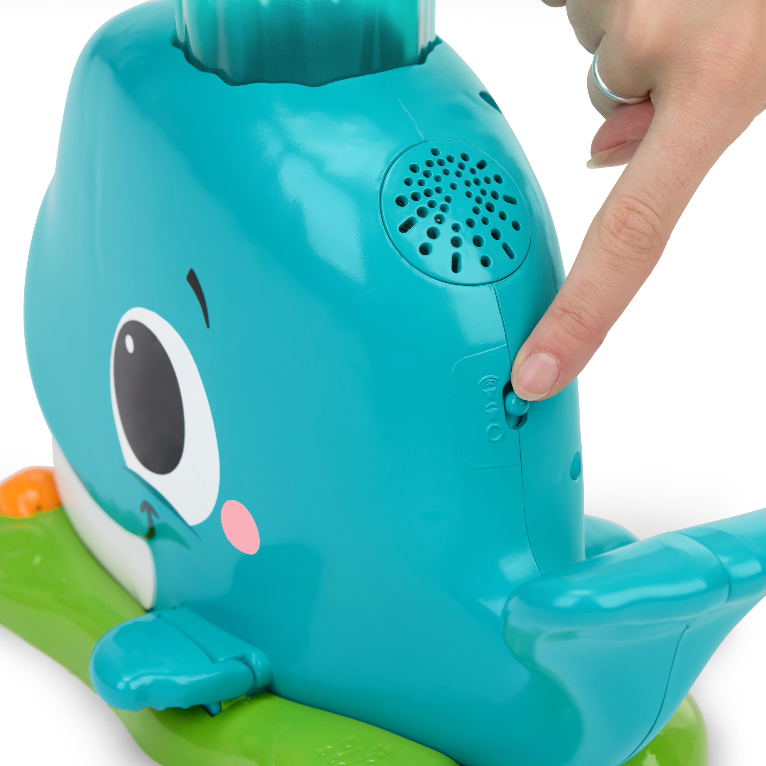 Bright Starts Silly Spout Whale Popper Ball Play Toy, age group: 6M+ - 10934