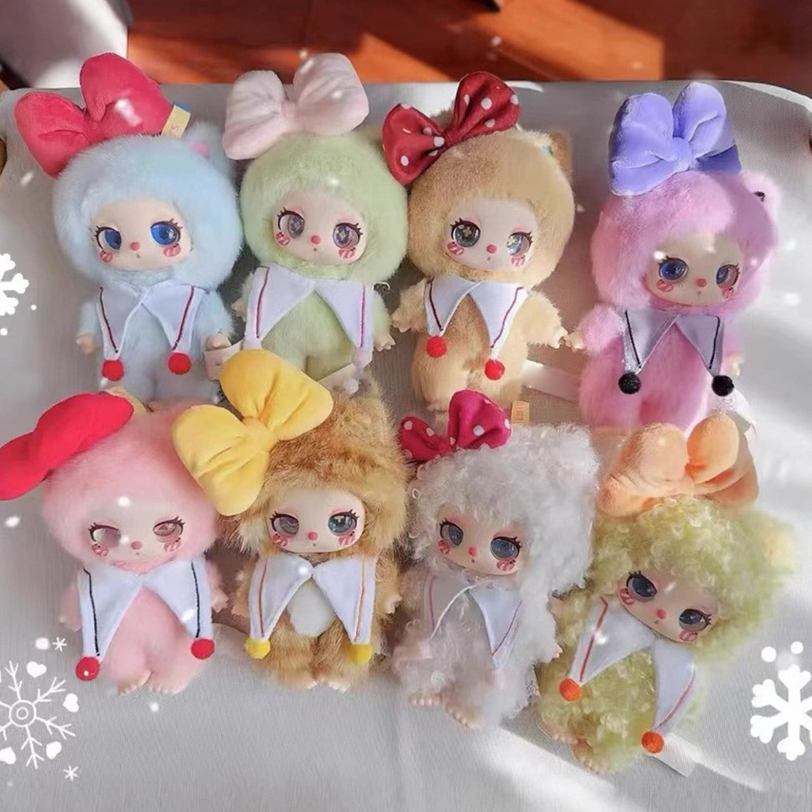 Liila's Lucky Cat Collectible - 1 Random Figure Surprise Toy