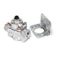thumbnail image 3 of Holley Régulateur de Pression de Carburant 12-803BP 4-1/2-9 PSI; Entrée/sortie NPT 3/8 Pouce; Essence; Naturel; Aluminium; avec Support de Montage, 3 of 3