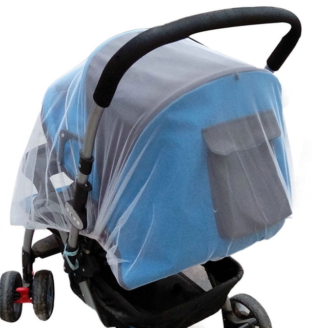 Agiferg Moustiquaire à Couverture Complète pour Poussette d'Été Sécuritaire contre les Insectes. l'Image Montre une Moustiquaire en Maille de polyester Transparente Couvrant Entièrement une Poussette Bleue. la Moustiquaire Est Élastique, Facile à Fixer et Conçue pour Protéger contre les Insectes. Convient aux Petites et Moyennes Poussettes.