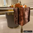 thumbnail image 3 of La HomeCentric Designer Ombre Brown Table Runner 16 x 120 pouces velours écrasé avec Tassles, 3 of 9
