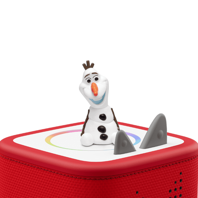 Tonies Personnage Audio - Disney Olaf avec une figurine Olaf Orientée vers l'Avant Mettant en Vedette un Nez de Carotte et Trois Boutons Noirs, Assise sur un Haut-Parleur Toniebox Rouge avec un Panneau Supérieur Blanc et un Anneau Circulaire Multicolore, Conçue pour un Jeu Éducatif Sans Écran pour Enfants.