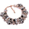 thumbnail image 4 of fastboy Collier Bavoir en Strass Style avec Strass Étincelants Alliage de Qualité Supérieure et Strass Violet, 4 of 6
