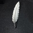 thumbnail image 3 of KLKCMS Broche Vintage en Alliage en Forme de Feuille Plume Épingle de Mariage Corsage, 3 of 7