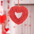 thumbnail image 1 of 2024 Saint-Valentin en Forme de Coeur en Forme de Couronne de Rose Artificielle, 1 of 8