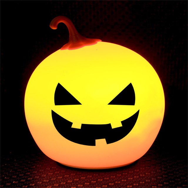 TopLLC Lampe de Nuit en Silicone Télécommandée, Lanterne Citrouille Halloween USB Lampe de Charge Colorée Lampe de Nuit de Vacances