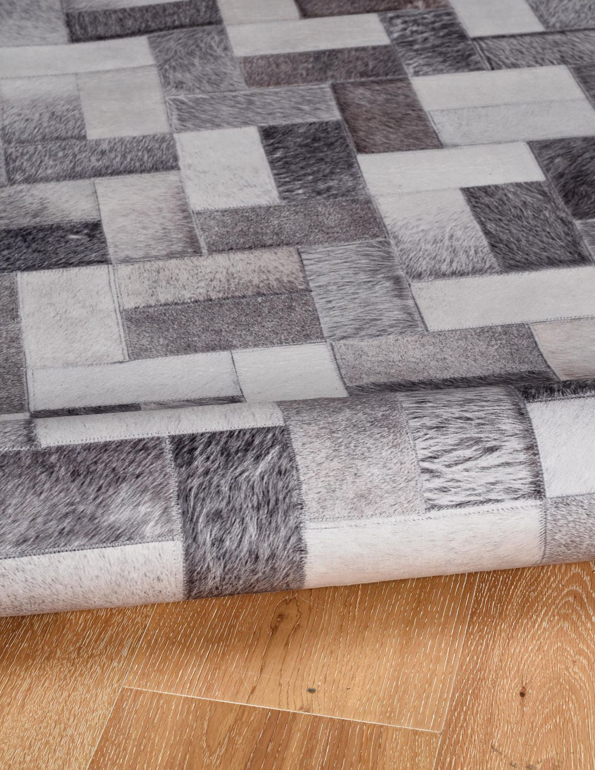 Tapis Laredo Burke gris & ivoire 6 pi 7 po x 9 pi 7 po