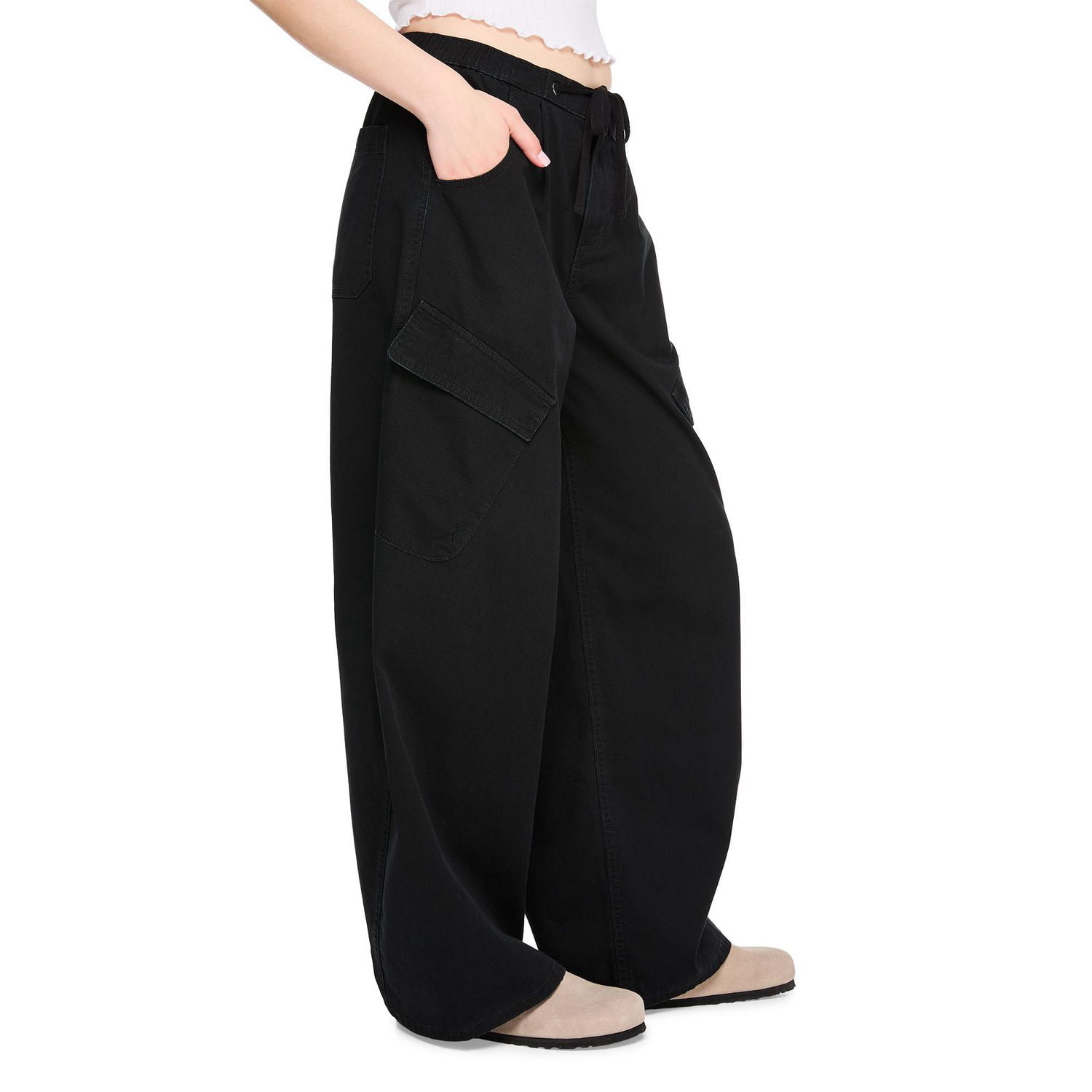 No Boundaries Women's Tie Waist Wide Leg Barrel Cargo Pant