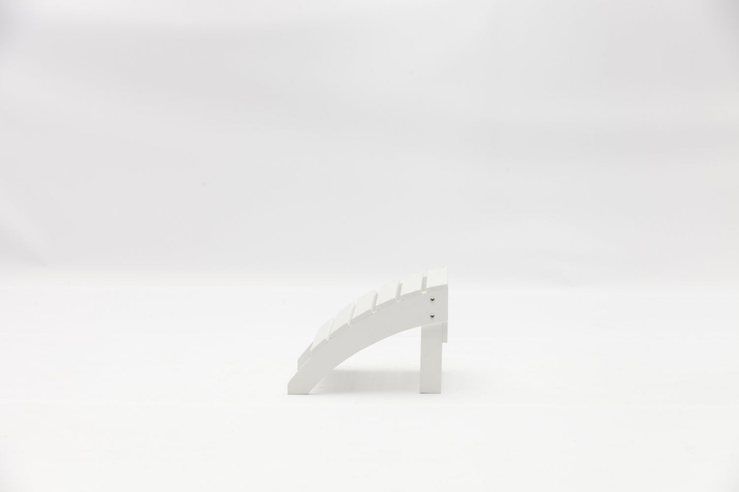 Tanfly Footrest – White – 100% Weather-Resistant Polycarbonate – Indoor/Outdoor Use