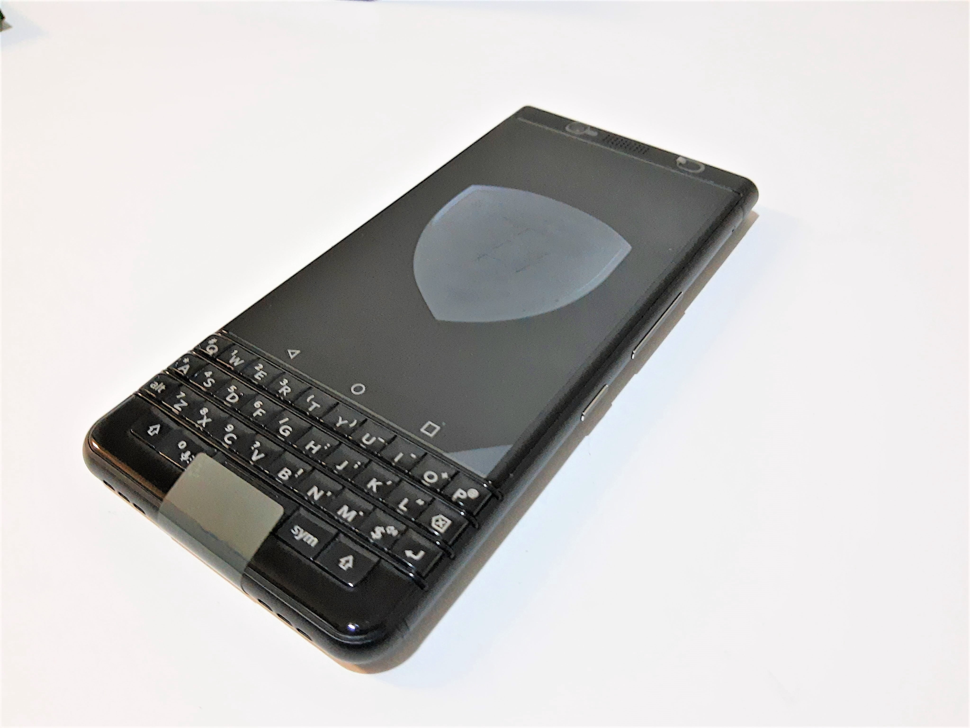 BlackBerry KEYone 32GB Space Black BBB100-1 At&t/Tmobile Unlocked
