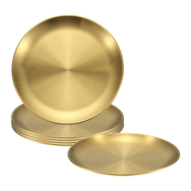6pcs stainless steel plate set featuring 7.9-inch round metal dinner plates in a gold finish. These plates, also suitable as charger plates, are lightweight, stackable, and corrosion-resistant, ideal for serving cupcakes, pasta, fruits, and snacks. Perfect for indoor and outdoor use, including camping and picnics.