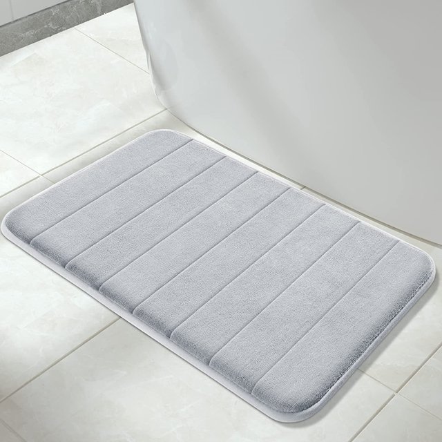 ORUYROP Memory Foam Bath Mat Large Size, Soft and Comfortable, Super Water Absorption, Non-Slip, Thick, Machine Wash, Easier to Dry for Bathroom Floor Rug (31.5 x 19.8 Inch, Silver)