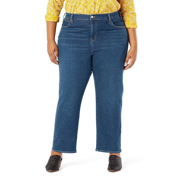 Levi Strauss Signature.™ Women's Plus Heritage High Rise Straight Jeans