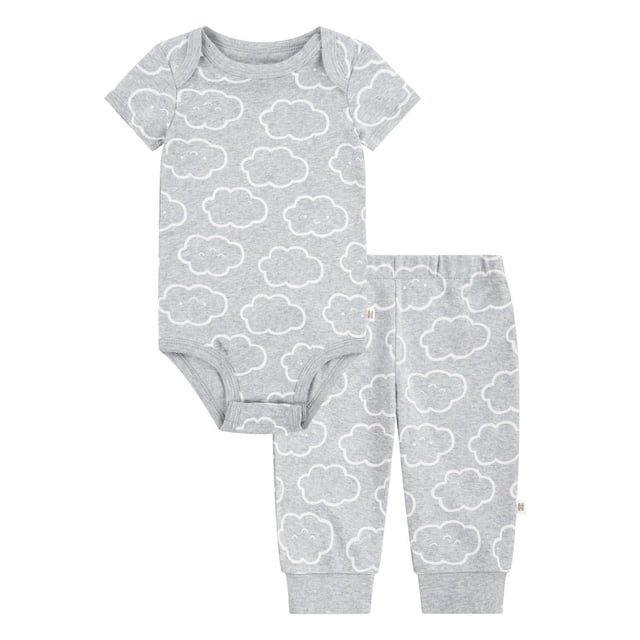 Huggies 2-piece Bodysuit & Pant Set in grey with white cloud patterns, featuring a short sleeve bodysuit with lapped shoulders and snap tape bottom for easy diaper changes, paired with elastic waistband pants made from 100% organic cotton, machine washable and gentle on baby's skin, suitable for baby boys 0-9 months.