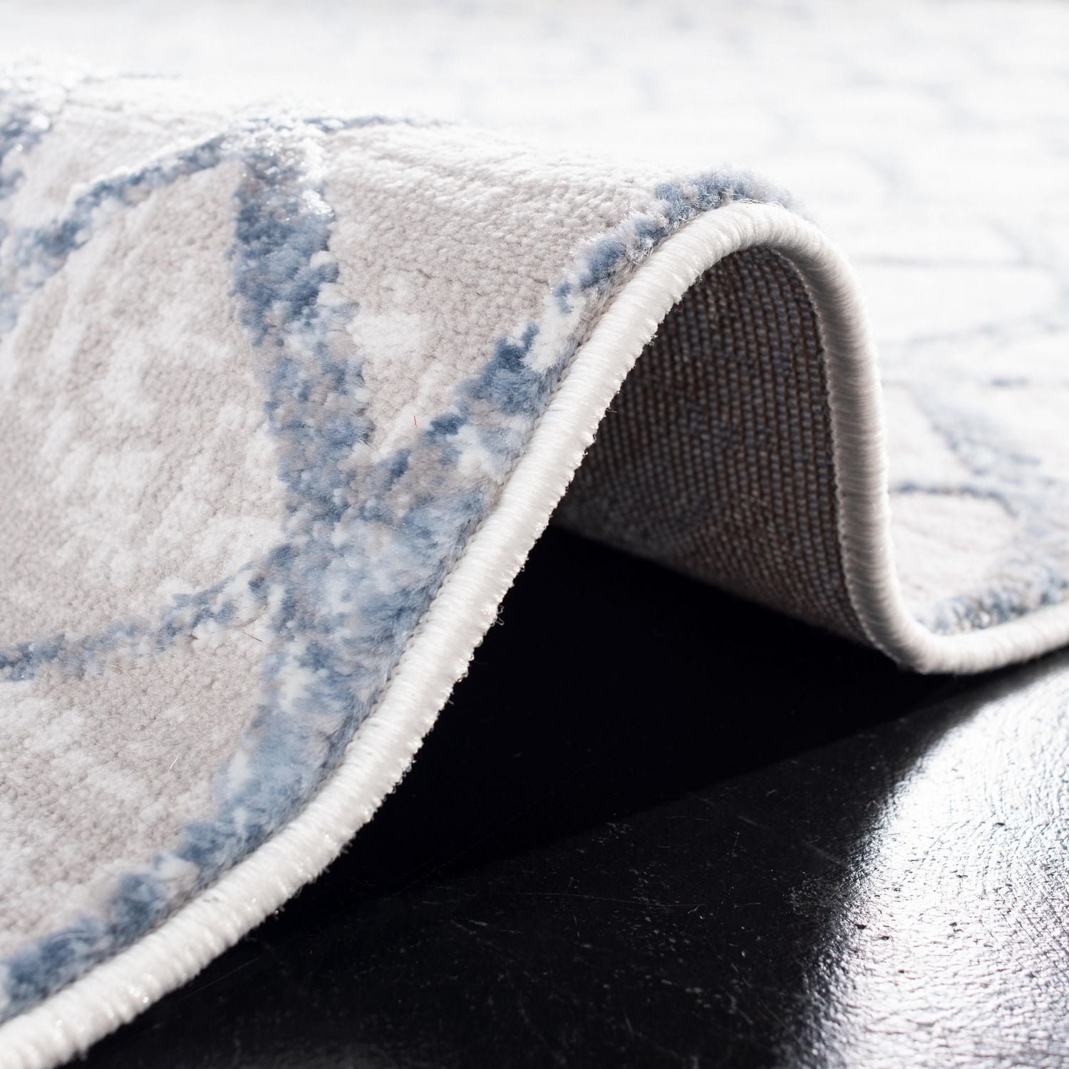 Safavieh Amelia Floella Tapis Géométrique