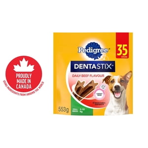 PEDIGREE DENTASTIX Oral Care Beef Flavour Adult Dog Treats - For Small Breeds - Reduces Plaque and Tartar Buildup - 35 Sticks