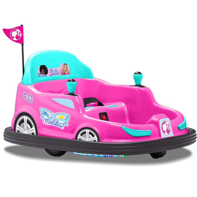Barbie Auto Tamponneuse 6 V en Rose Vif avec Siège turquoise et Commandes à Double joystick, avec Graphiques de Personnages Malibu et Barbie, Ceinture de Sécurité et Drapeau Barbie Rose, Conçue pour les Tout-Petits avec une Vitesse Sécuritaire de 1 Mi/h, Rotation à 360 Degrés et Batterie 6 V rechargeable.