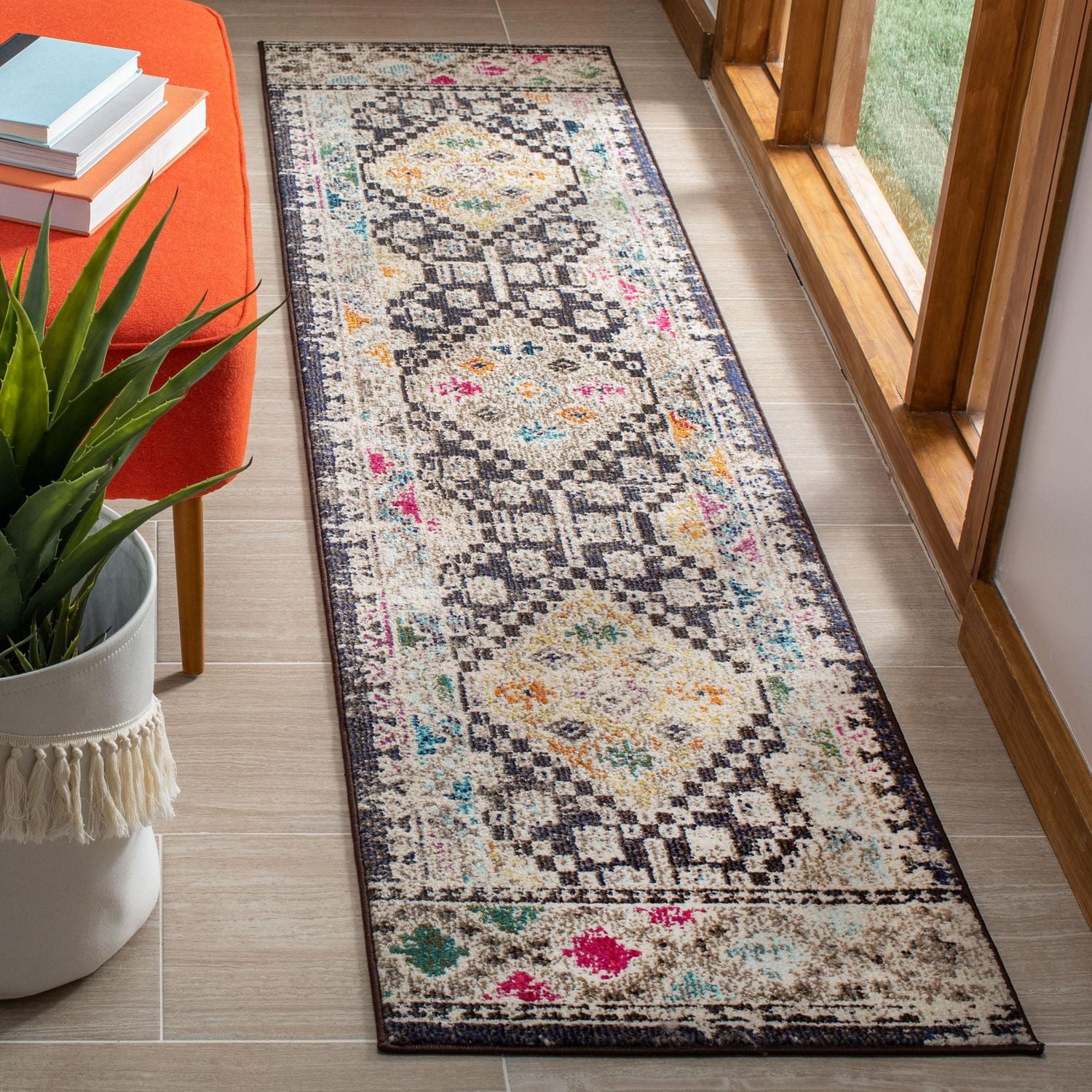 SAFAVIEH Madison Lanford Vintage Geometric Area Rug