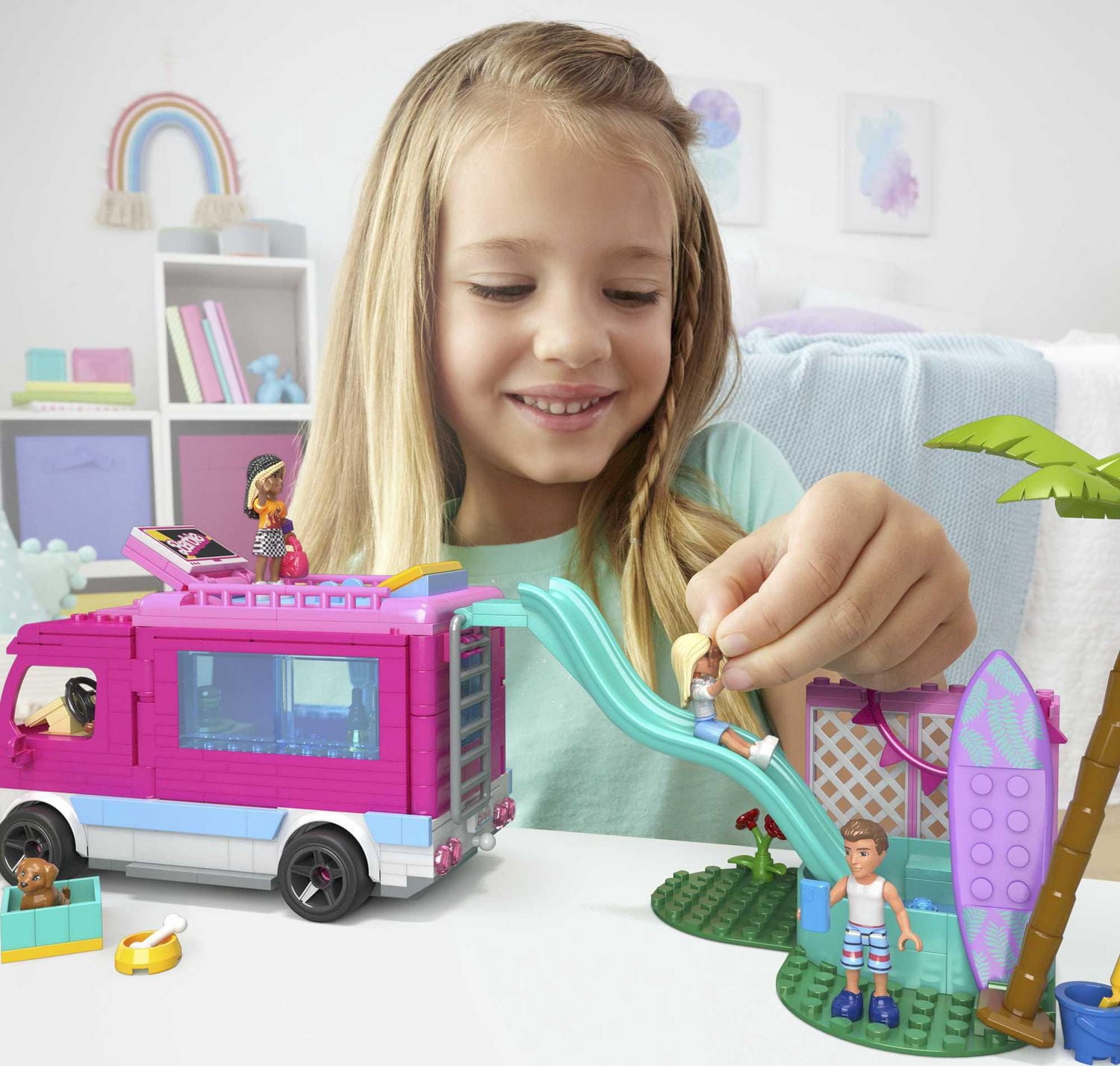 MEGA– Barbie – Aventure en Autocaravane de rêve - 580 Blocs