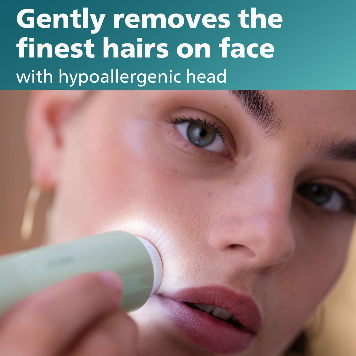 Philips Cordless Facial Hair Remover designed for women to gently remove hairs on the upper lip, chin, cheeks and jawline. A gentle experience at home and on-the-go, BRR474