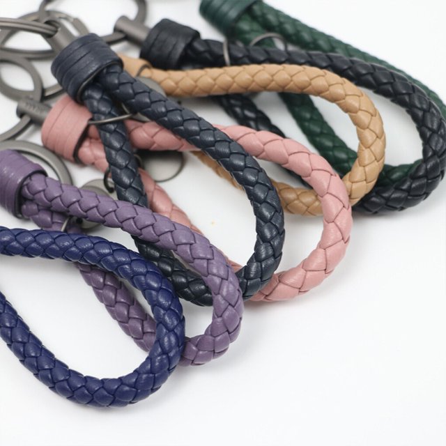 Leather Braided Woven Rope Keychain Lovely DIY Bag Hanging Pendant Exquisite Key Chain Car Keyring Holder Metal Jewelry for Men Black