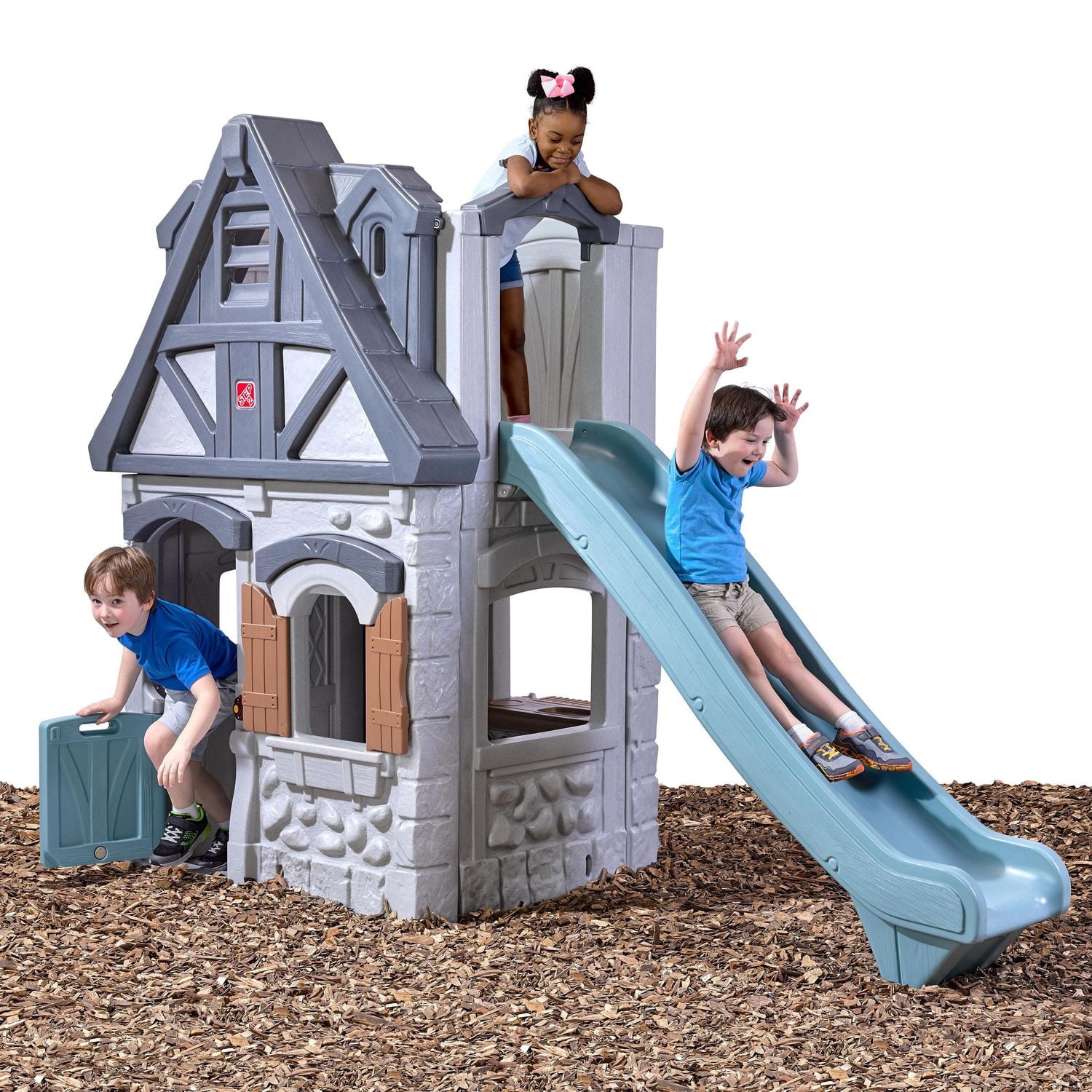 Maisonnette à deux étages et glissoire Enchanting Adventures 2-Story Playhouse & SlideMC de Step2