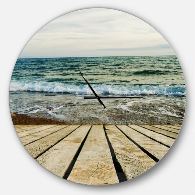 Designart 'pier en Bois dans la Mer Ondulante' Horloge Murale Moderne