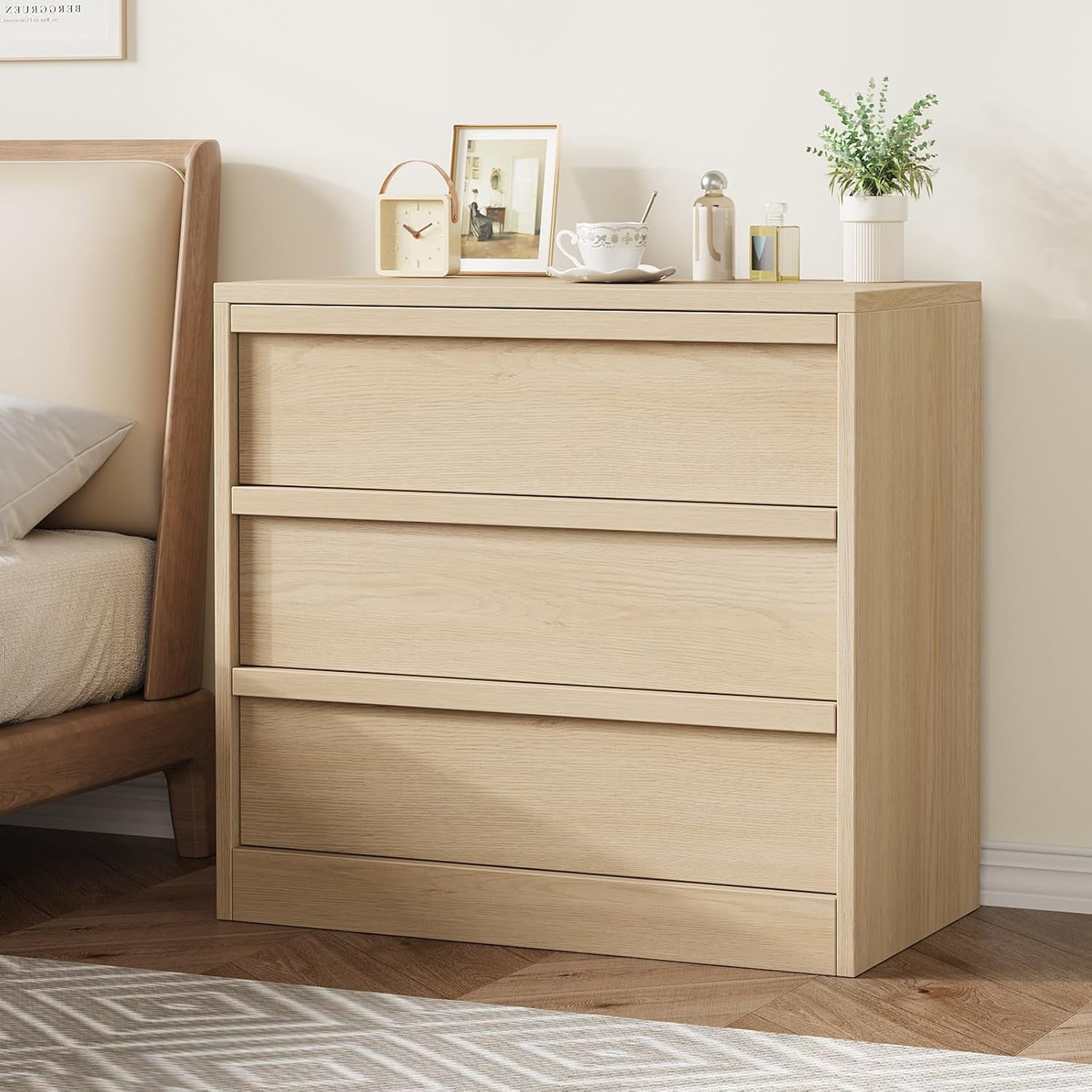 3 Drawer Dresser Nightstand Modern Chest of Drawers with Large Storage Smooth Glide and Anti-Tipping Versatile Organizer for Bedroom Living Room Natural Oak