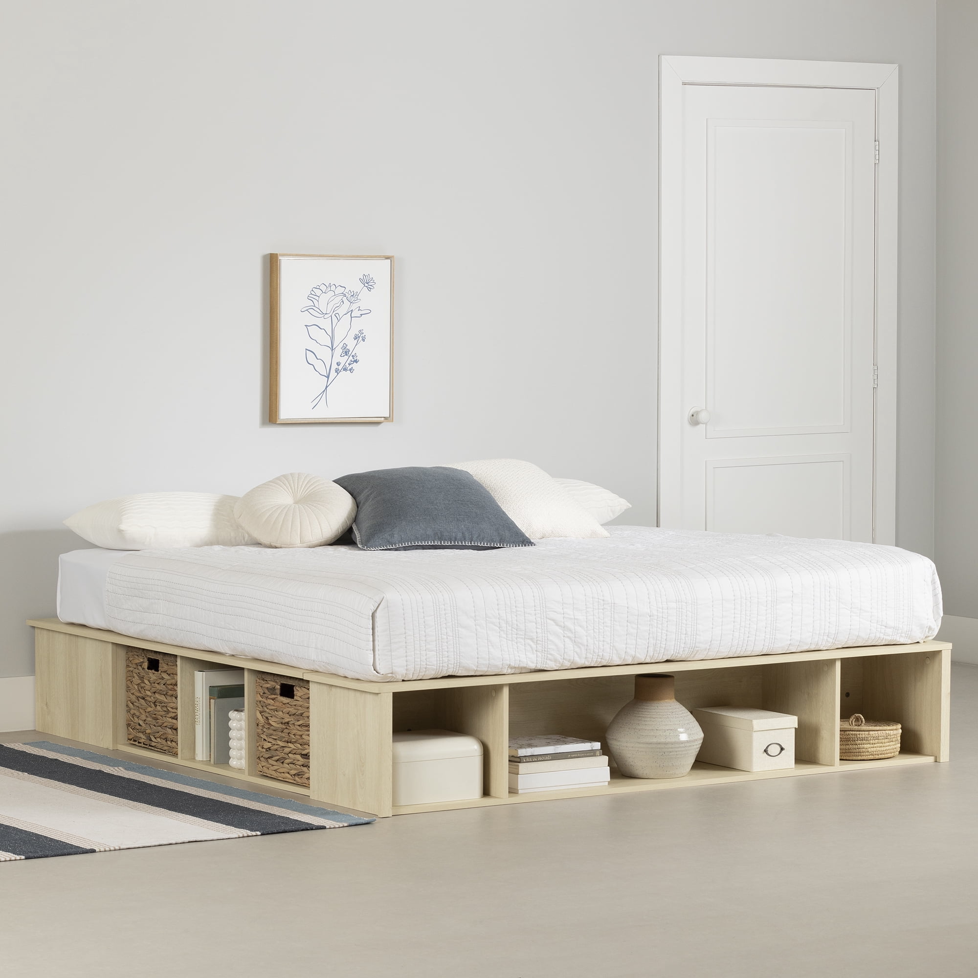South Shore Avilla King Storage Platform Bed with Wicker Baskets, in Bleached Oak