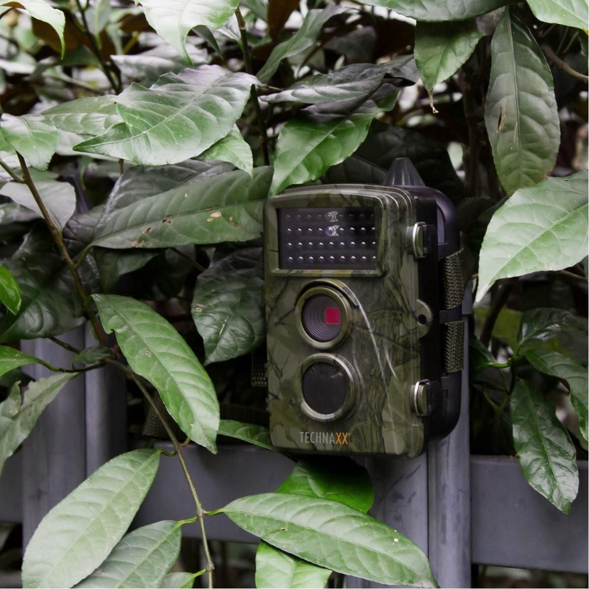 Technaxx TX-69 Nature Wild Cam Battery Operated Wildlife and Home Monitoring Camera - Green