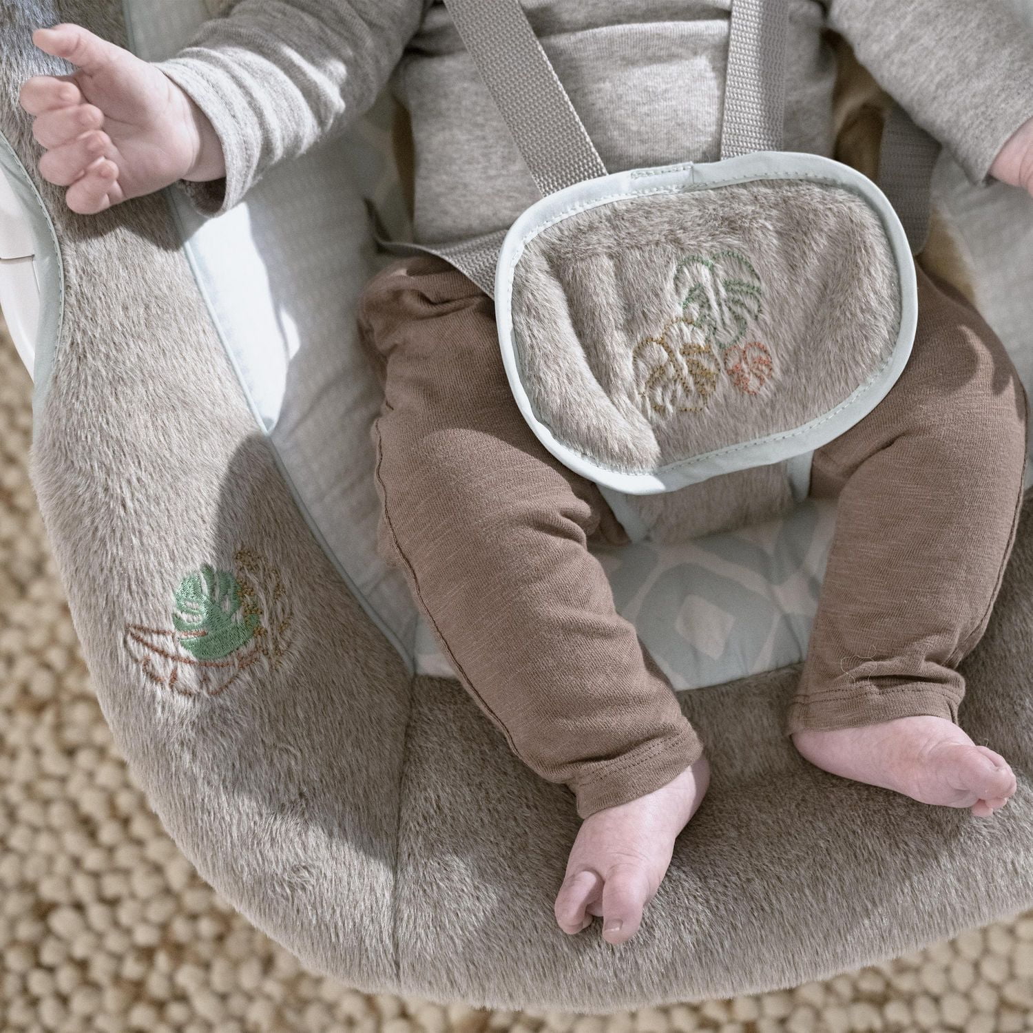 Ingenuity InLighten Soothing Swing - Kitt