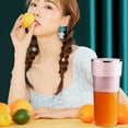 thumbnail image 4 of FHBVT Mélangeur Portable 300 ml Rechargeable par USB 4 Lames en Acier Inoxydable de Qualité Alimentaire Sans BPA Presse-Agrumes à Main pour Frappés et Smoothies Riches en Nutriments Sport Voyage Maison en Déplacement Facile à Nettoyer, 4 of 6