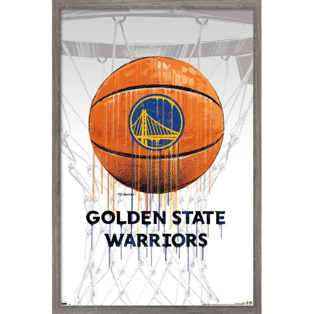 NBA Golden State Warriors - Affiche Murale Drip Ball 20, 22,375 Pouces x 34 Pouces Mettant en Vedette un Ballon de basketball orange Centré avec le logo Golden State Warriors en Effet de Peinture Goutte à Goutte Bleu et Jaune sur un Fond de Panier de basketball Gris Stylisé, Imprimée sur Papier d'Affiche Lustré avec un Cadre en Bois Gris, Convient pour Décorer des Chambres, des Bureaux Ou des Espaces pour Amateurs de Sport.