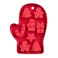 thumbnail image 3 of Bac à glace Holiday Time en silicone, en forme de mitaine, rouge, 3 of 10