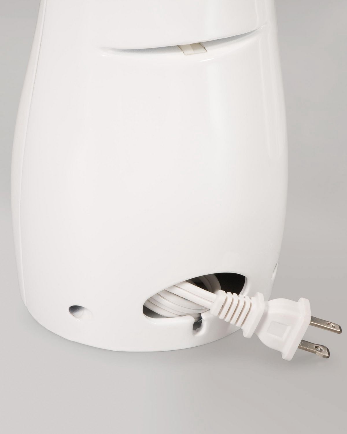 Ouvre-boîte électrique Proctor Silex Power Opener™ avec boîtier en plastique, blanc (75224F)