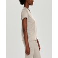 thumbnail image 2 of Landau ProFlex Haut de Blouse Médicale pour Femmes : 3 Poches, Coupe Moderne Ajustée, Col en V Extensible 4169, 2 of 5