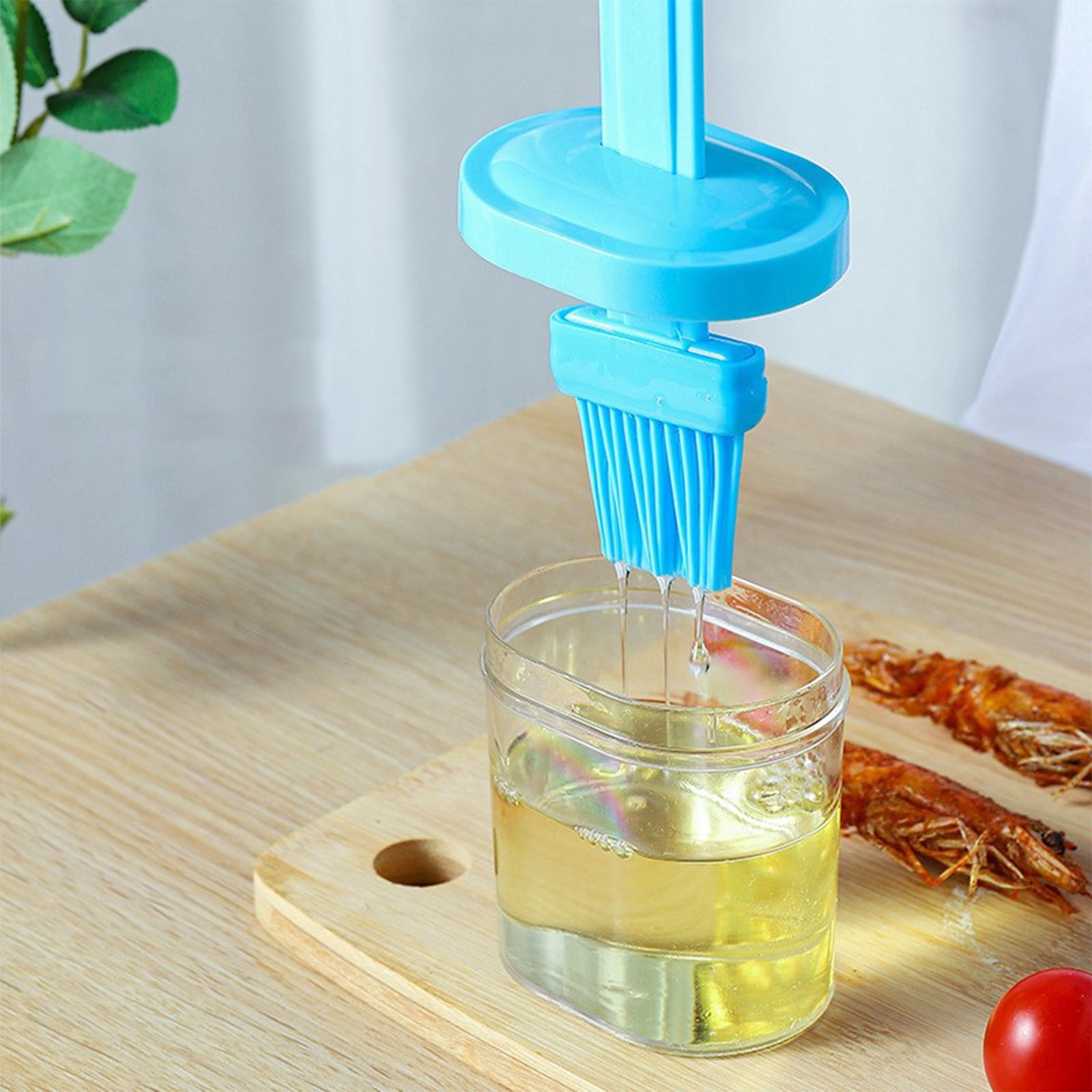 COFEST Multi-Colored Plastic Oil Brush Bottle with Integrated Cover for Kitchen Use, Heat Resistant and Easy to Clean, Ideal for Applying Cooking Oils and Balsamic Vinegar Blue