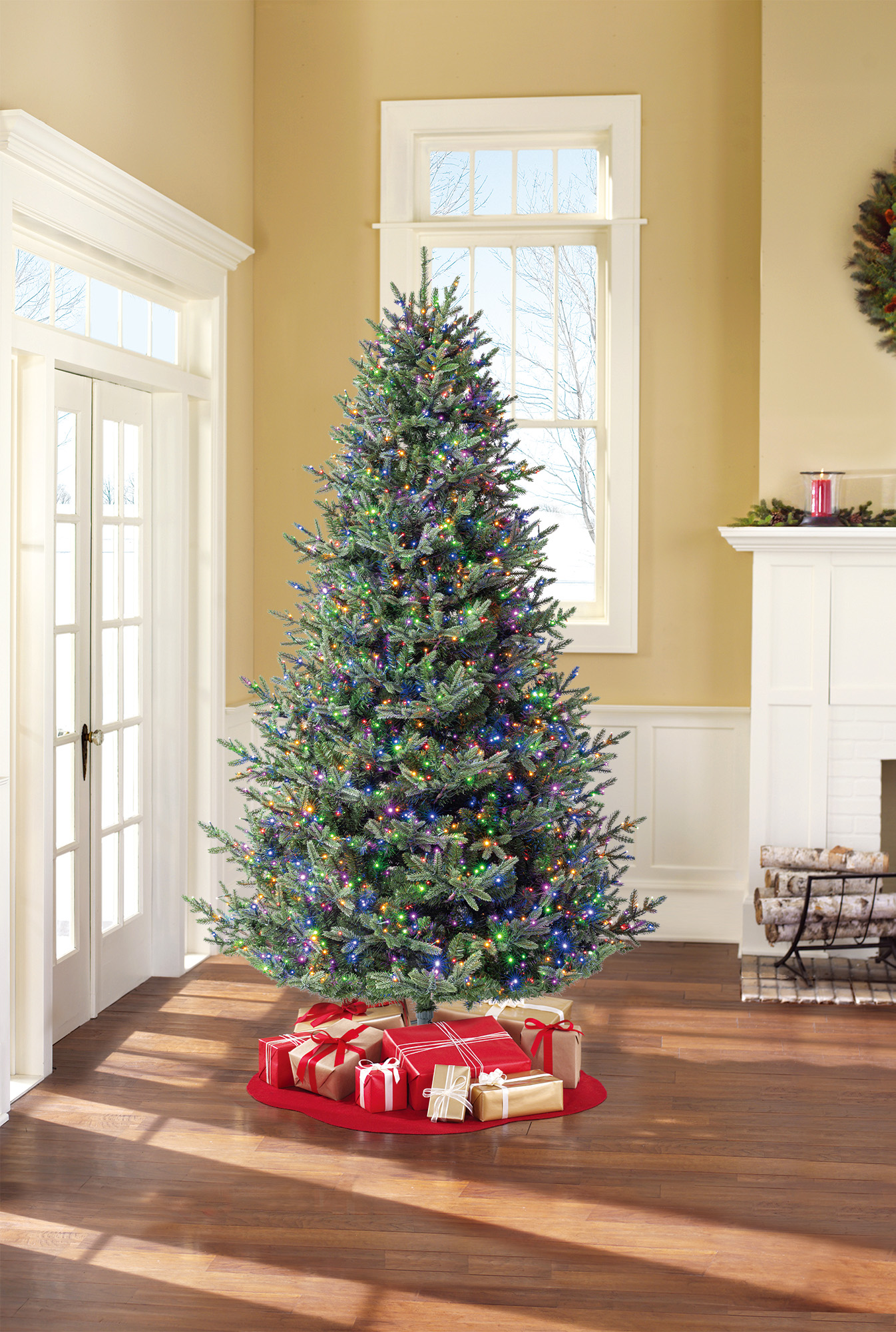 Holiday Time Arbre de Noël artificiel Épinette Complet Régulier Verona Pré-Éclairé de Simple Shape Quick SetMD 7.5 pi (2,29 m) en PE/PVC - Vert