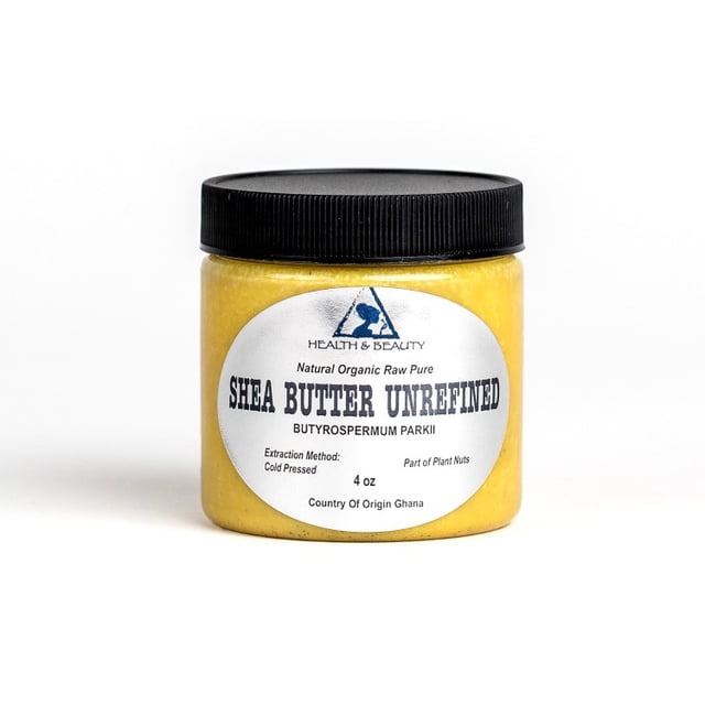 Beurre de Karité Non Raffiné Jaune Biologique Cru Pressé à Froid grade A du Ghana, Emballé dans un Pot de 4 oz avec Couvercle Noir à Vis. l'Étiquette Affiche le Nom Botanique Butyrospermum parkii, Méthode d'Extraction comme Pressée à Froid, et Note Qu'il Est Fait à Partir de Noix Végétales. Connu pour Ses Propriétés Hydratantes et Émollientes, Il Convient aux Soins de la Peau, aux Beurres Corporels et aux Revitalisants Capillaires.