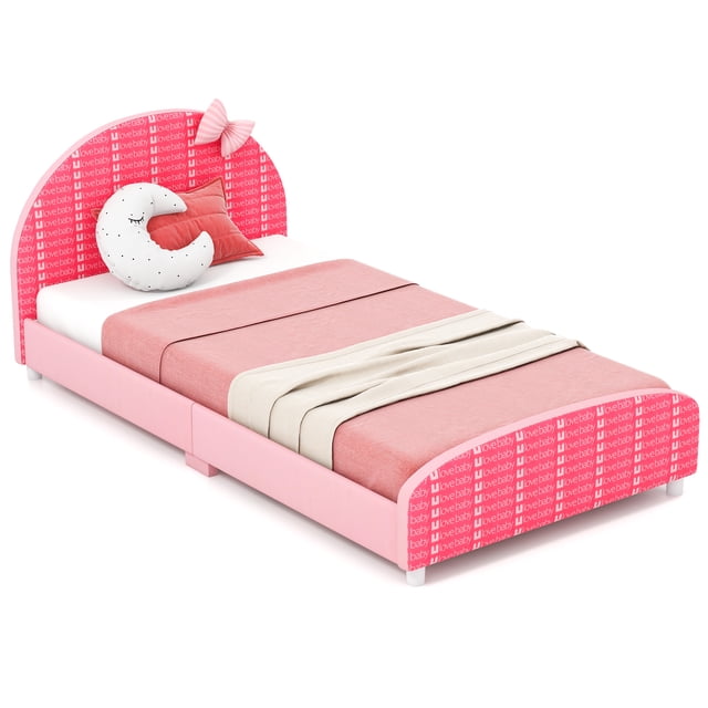 Honeyjoy Lit Plateforme Simple Rembourré pour Enfants Format Simple en Rose, avec une Tête et un Pied de Lit Rembourrés Doux avec Motifs « J'aime Bébé » et un Détail Nœud. le Lit Comprend des Longerons Latéraux Surélevés pour la Stabilité du Matelas et Est Conçu pour un Matelas Simple standard (75 Pouces x 39 Pouces x 6 Pouces-8 Pouces, Non Inclus). Fabriqué avec un Velours super Doux, MDF, PB et une Éponge, Il Offre une construction Robuste avec 13 Lattes en Bois et des Pieds Antidérapants Ajustables. Idéal pour la Transition des Enfants d'Un Lit de Bébé, Il a une