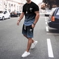 thumbnail image 2 of Ensemble de Complet pour Homme pour l'Été 2025 Survêtement Athlétique à Manches Courtes Col Rond Taille à Blocs de Couleur Tenue Décontractée de Performance pour un Style Quotidien, 2 of 5