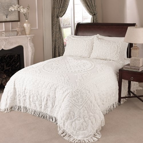 Beatrice Home Fashions Medallion Chenille, Standard Sham, White