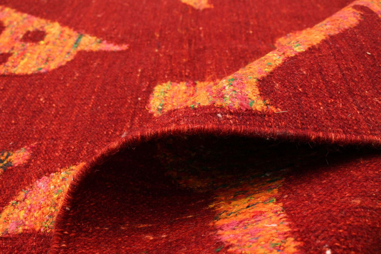 ECARPETGALLERY 5'4" x 7'6" Flat-weaves & Kilims Sari Silk Hand Made Area Rug for Living Room, Dining Room and Bedroom in Red