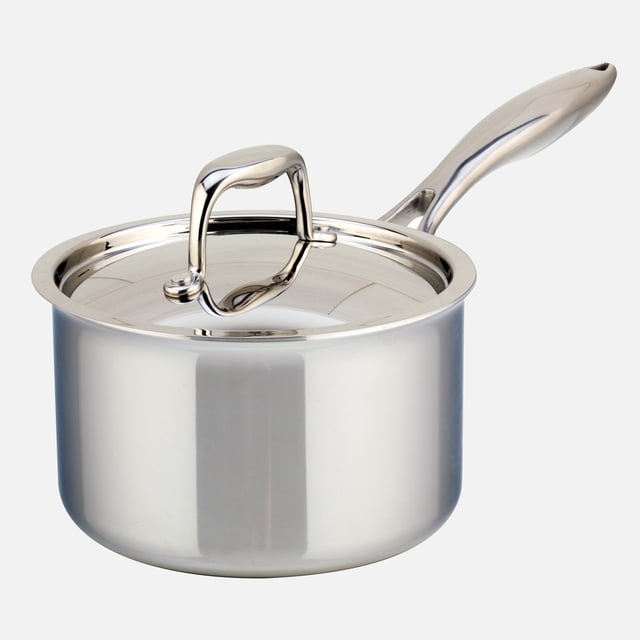 Meyer SuperSteel Casserole en Acier Inoxydable Tri-Plis avec Couvercle - 2 L. Cette Casserole Fabriquée au Canada Présente une construction Tri-Plis avec Deux Couches d'Acier Inoxydable 18/10 Fusionné à un Noyau en Aluminium pour une distribution Uniforme de la Chaleur. Elle Comprend un Couvercle en Acier Inoxydable Solide, un Rebord Évasé pour un Versement Sans Goutte et une Poignée en Acier Inoxydable Rivetée. Va au Four jusqu'à 500 °F (260 °C) et compatible avec Toutes les Cuisinières, Y Compris L'Induction. Capacité: 2 L, Poids