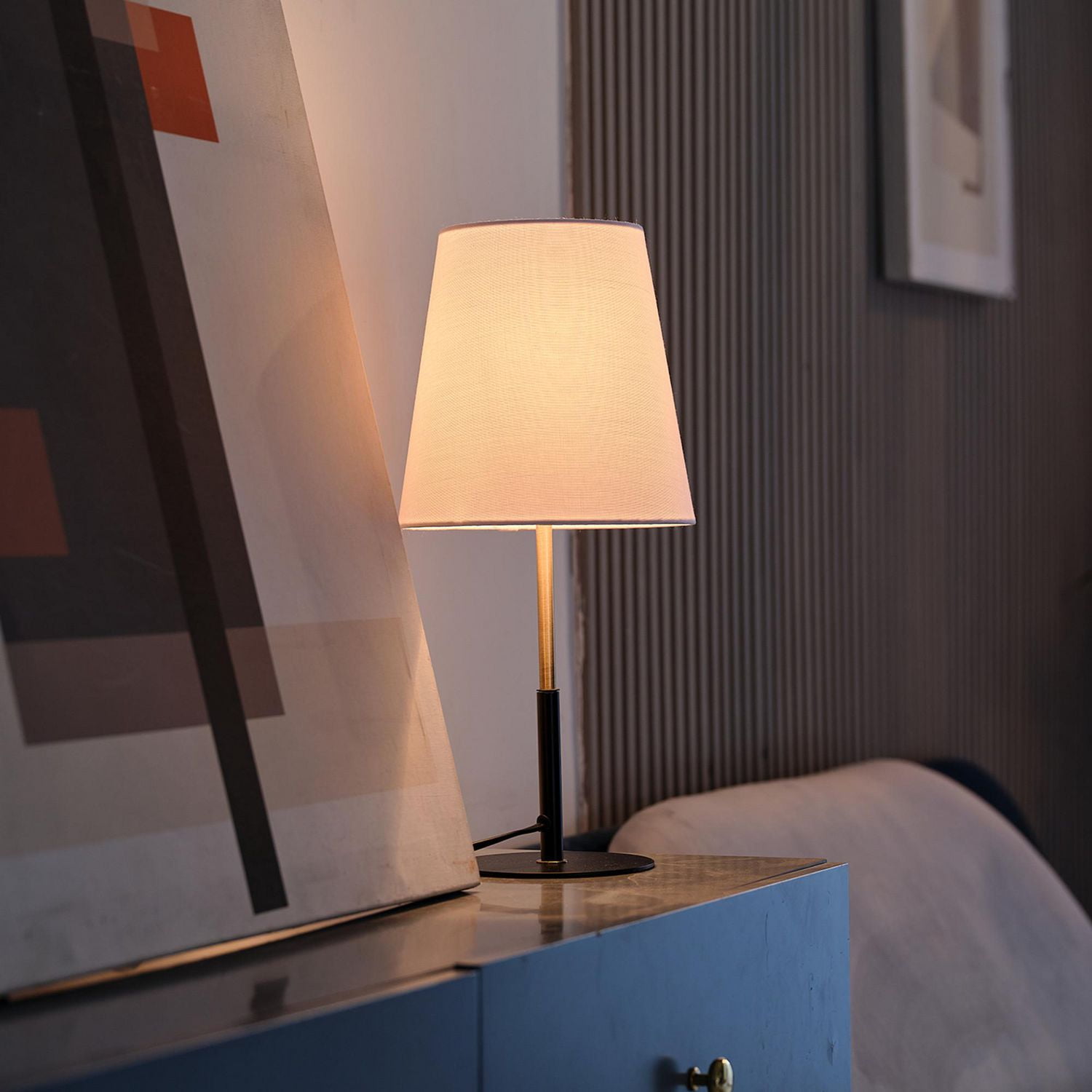 16" Matte Black Table Lamp with Brass Accents and White Linen Shade<br>