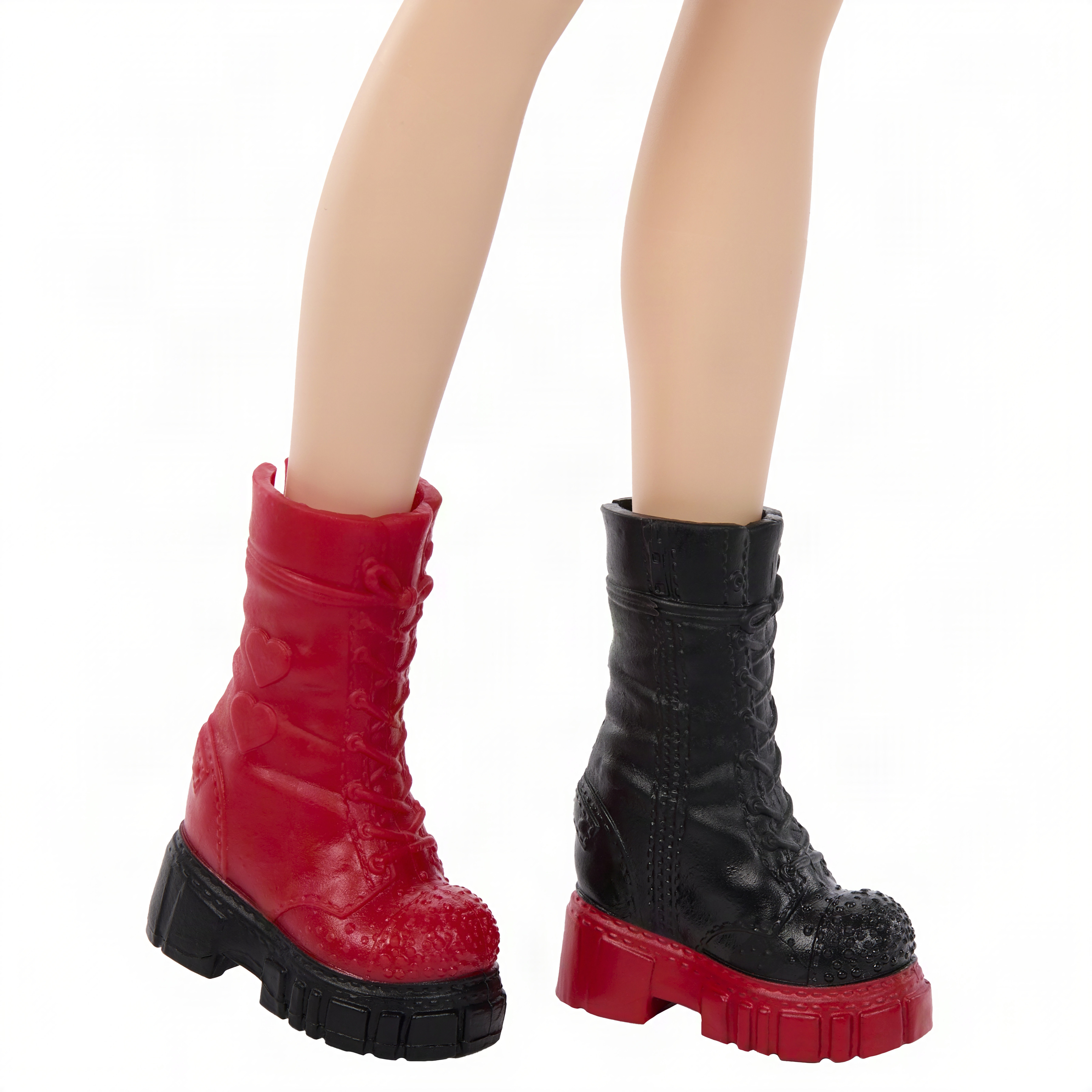 Disney Descendants: Wicked Wonderland Tea Party Reveal with 7 Surprises, a Red Fashion Doll & Accessories